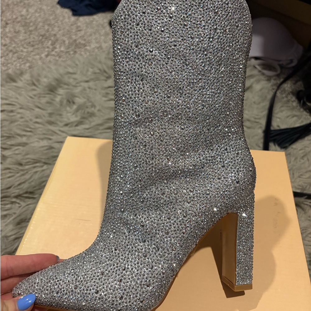 Bellini Anica Rhinestone silver boot - Picture 3 of 5